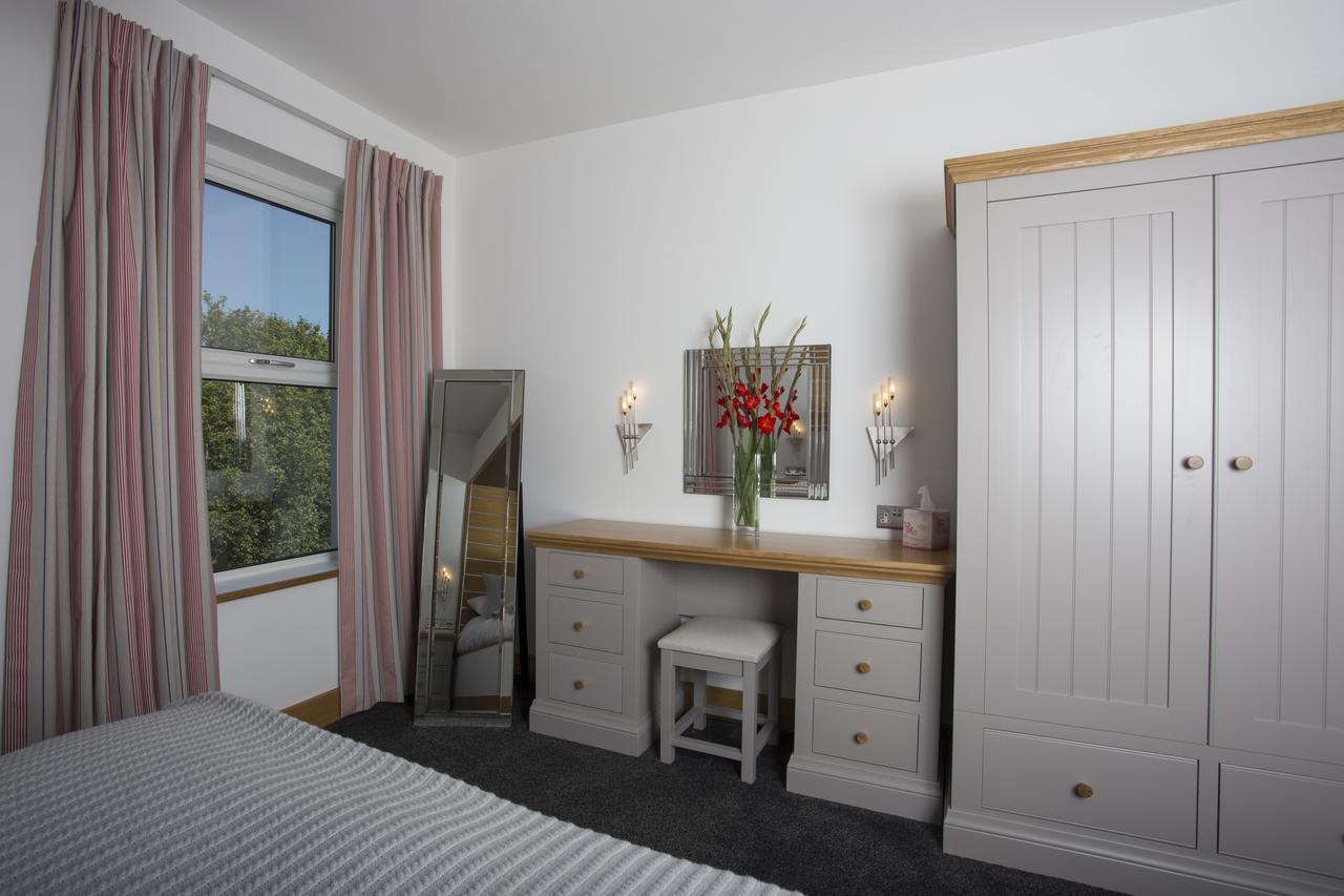 The Oceanic Luxury Aparthotel Falmouth Eksteriør billede
