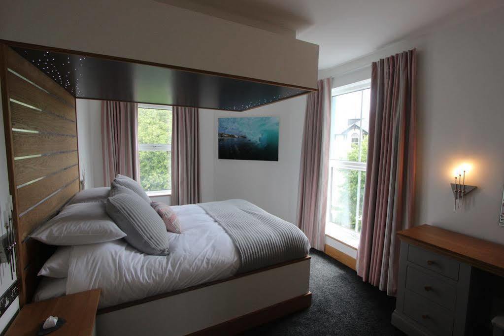 The Oceanic Luxury Aparthotel Falmouth Eksteriør billede